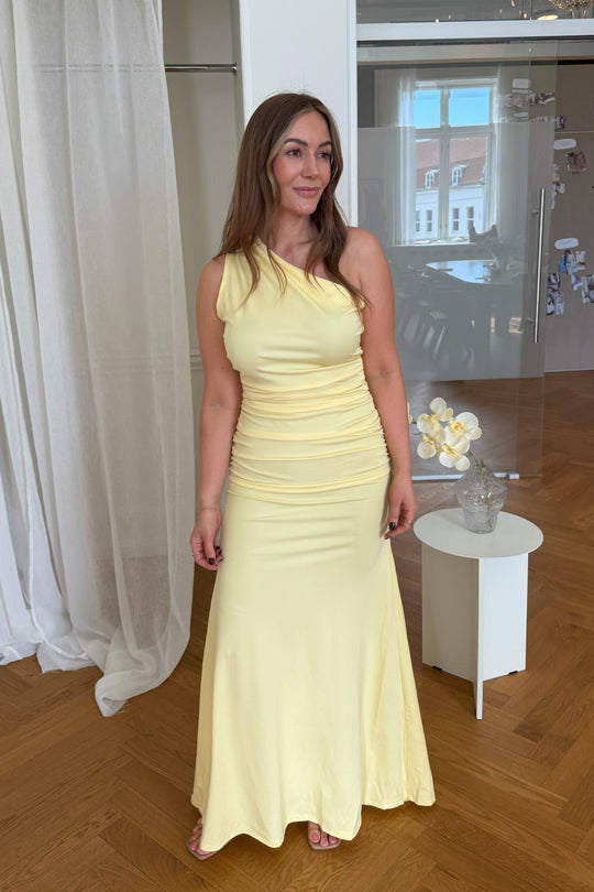AndreaIC Maxi Jurk (Preorder del. week 24) - Geel