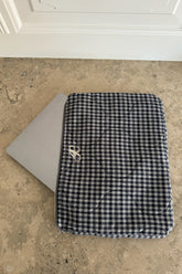 EmilieIC Computer Sleeve - Donkerblauw Vakken